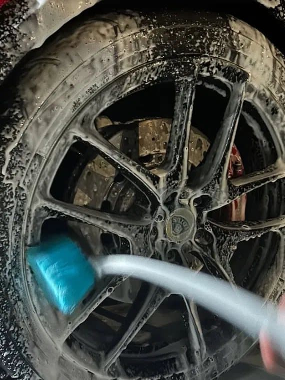 Wheel detail